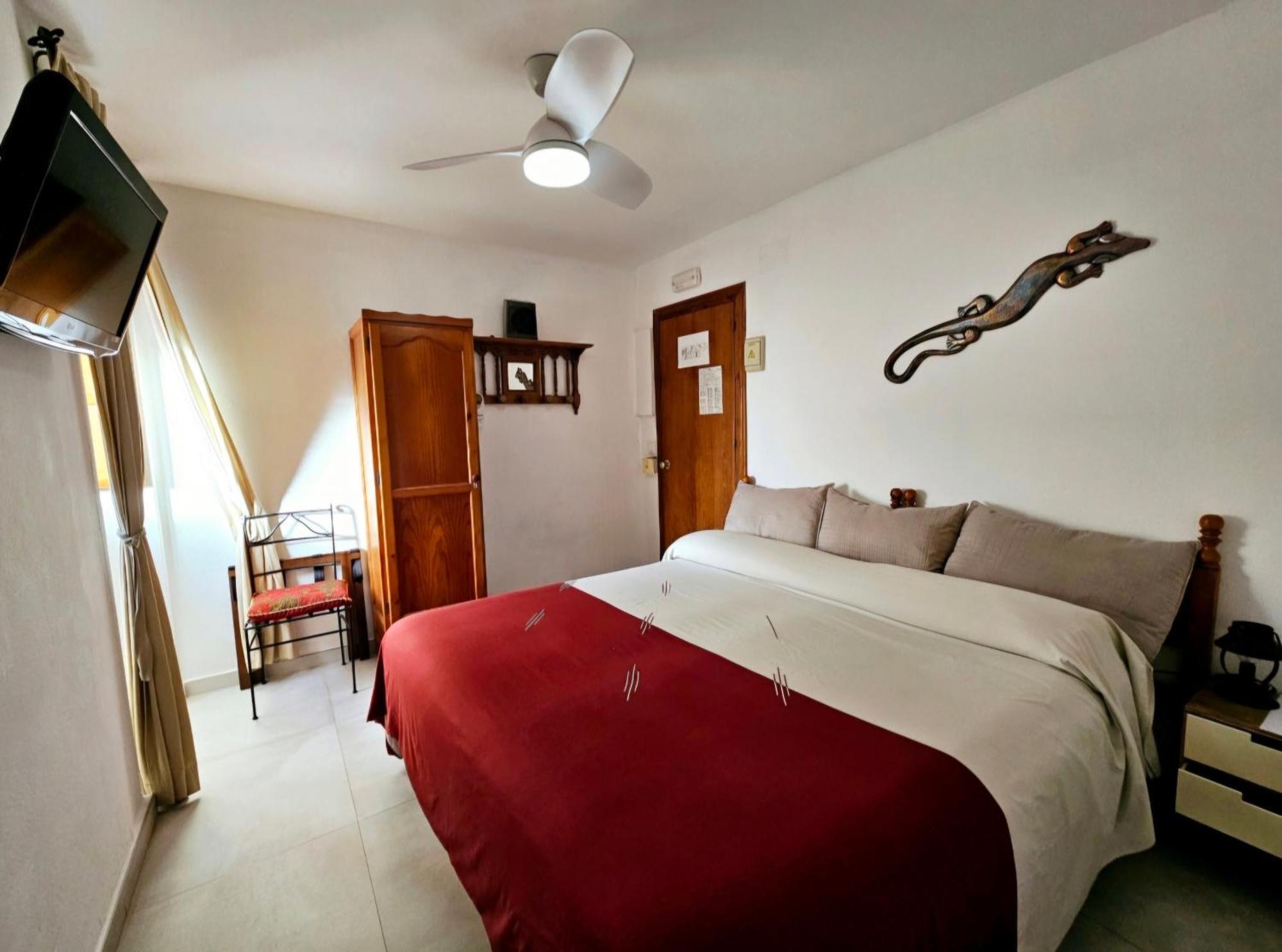 El Asturiano Hotell Tarifa Eksteriør bilde